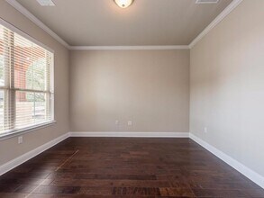 10021 Double Eagle Pass in Austin, TX - Building Photo - Building Photo