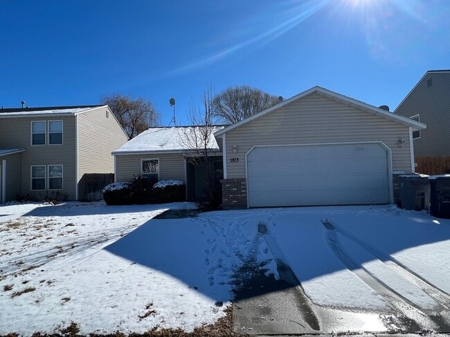 1813 W Dew Mist Dr