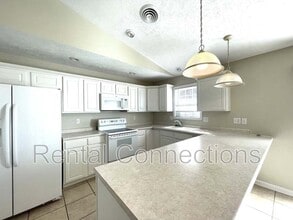 701 Jean Ct in Marion, IL - Building Photo - Building Photo