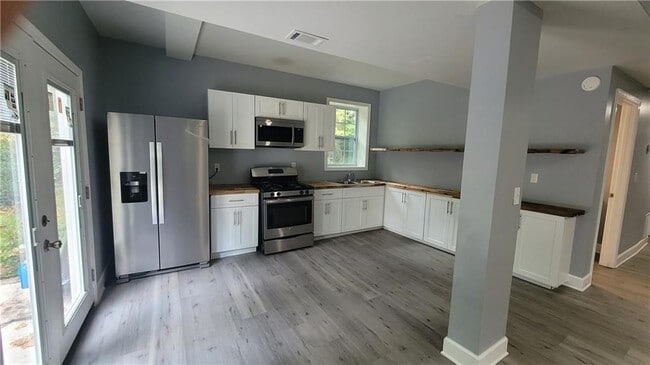 2966 Cardinal Lake Cir NW in Duluth, GA - Foto de edificio - Building Photo