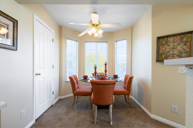 Sterling Pointe Apartments