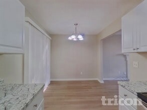 104 Kells Dr in Hopkins, SC - Building Photo - Building Photo