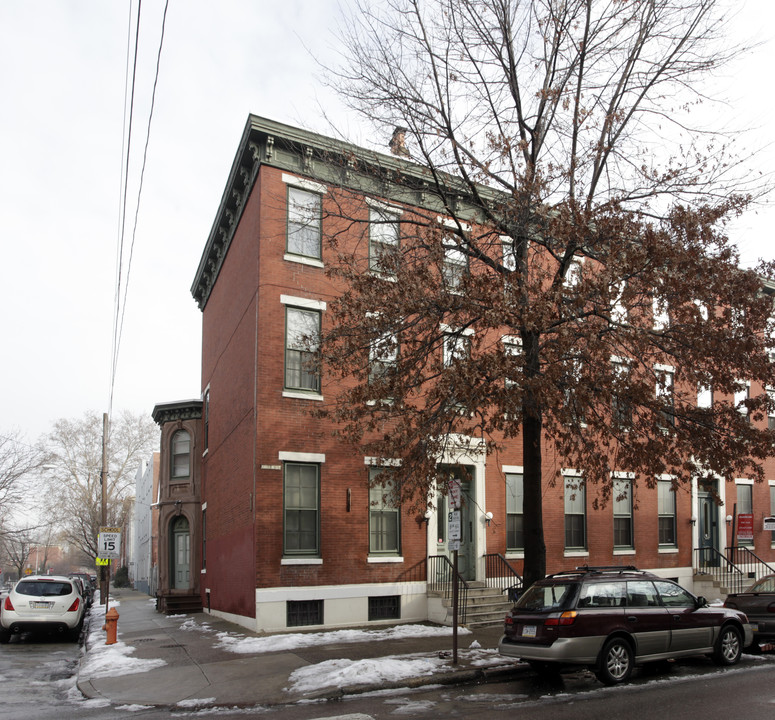 1719 Green St in Philadelphia, PA - Building Photo