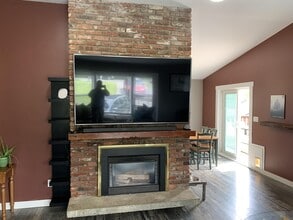 110 Saker Pl in Nanaimo, BC - Building Photo - Building Photo