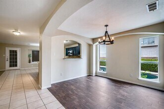 1108 Grand Central Pkwy in Saginaw, TX - Building Photo - Building Photo