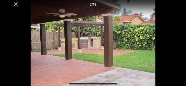 12340 SW 20th Ter in Miami, FL - Foto de edificio - Building Photo