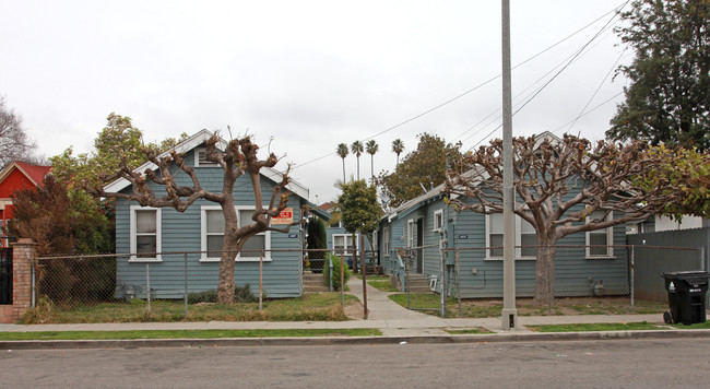 461 E 27th St in Los Angeles, CA - Building Photo - Building Photo