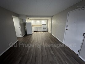 611 W Church St in Champaign, IL - Building Photo