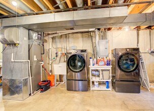 1344 Fir Ct in Naperville, IL - Building Photo - Building Photo