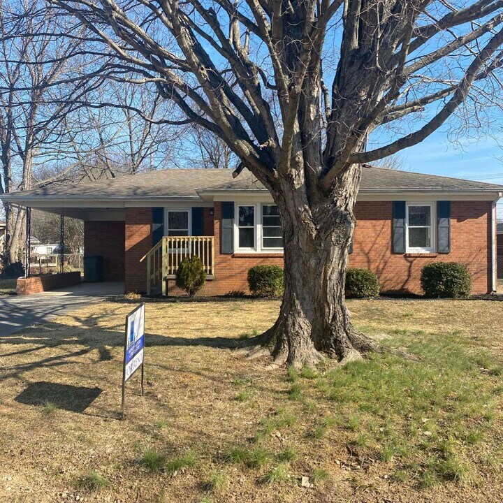 3430 Leland Cir in Hopkinsville, KY - Building Photo