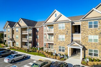 Pheasant Run Apartments in Lebanon, TN - Building Photo - Building Photo