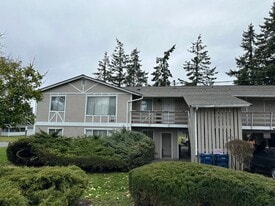 427 N 21st St in Mount Vernon, WA - Building Photo