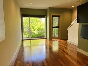 1724 13th Ave S in Seattle, WA - Building Photo - Building Photo