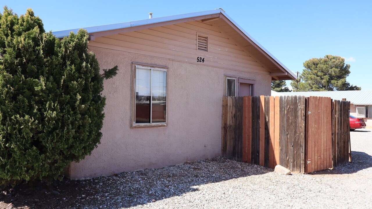 524 North Ave-Unit -North Apt A/PM1208 in Sierra Vista, AZ - Building Photo