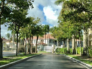 11661 W Atlantic Blvd in Coral Springs, FL - Building Photo - Building Photo