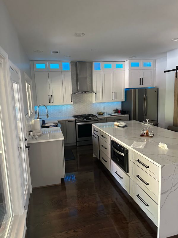 property at 415 Islandora Cove