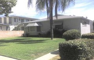 66 S Roosevelt Ave in Pasadena, CA - Building Photo