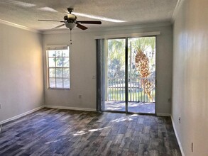 5600 Bentgrass Dr in Sarasota, FL - Building Photo - Building Photo