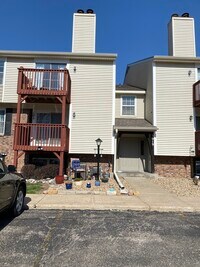 3019 SW Maupin Ln, Unit 105