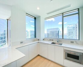 133 Seaport Blvd in Boston, MA - Building Photo - Building Photo