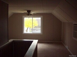 4790 Elizabeth Lake Rd in Waterford Township, MI - Building Photo - Building Photo