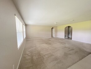 9704 Pepper Tree Trl in Wildwood, FL - Building Photo - Building Photo
