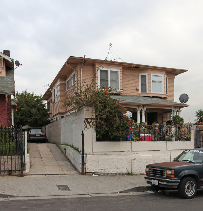 1244-1248 1/2 S Bonnie Brae St in Los Angeles, CA - Building Photo