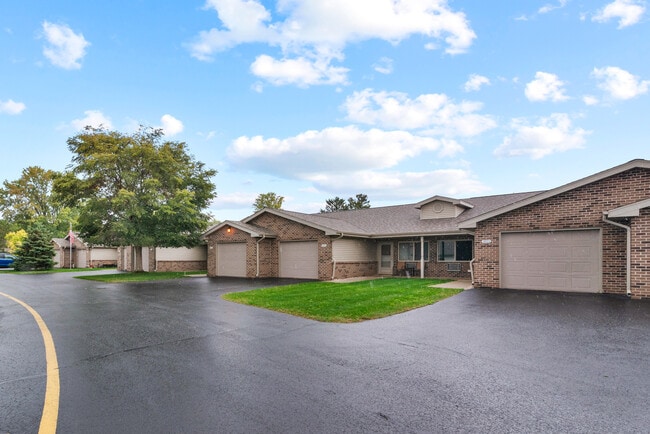 Tamarack Gardens-Distinctive 55+ Community