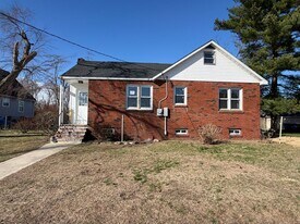 89 Stewart Ave in Delran, NJ - Building Photo