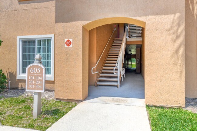 605 Fairway Dr in St. Augustine, FL - Building Photo - Building Photo