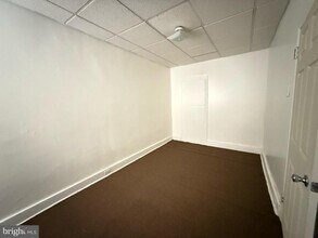 2046 S Beechwood St in Philadelphia, PA - Building Photo - Building Photo