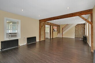 619 S Main St in Greenwich Township, NJ - Building Photo - Building Photo