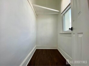 391 Keene St in Perth Amboy, NJ - Building Photo - Building Photo