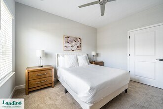 84 San Filippo Dr SE, Unit 08-8305 in Palm Bay, FL - Foto de edificio - Building Photo