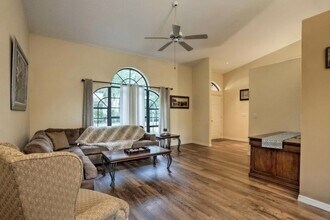 522 SW Timber Trail in Stuart, FL - Building Photo - Building Photo