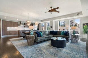 867 Peachtree St NE in Atlanta, GA - Building Photo
