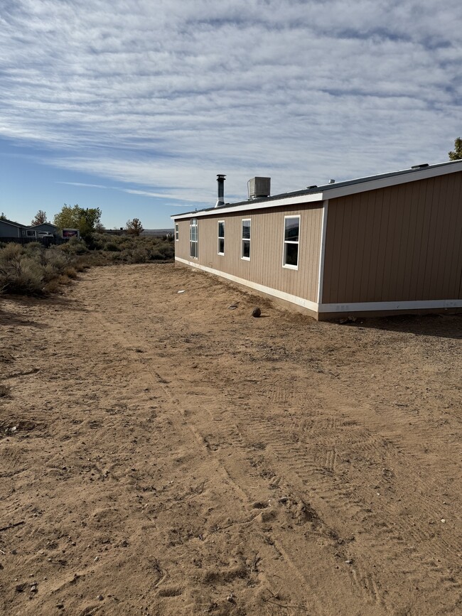 416 Southern Blvd SW in Rio Rancho, NM - Foto de edificio - Building Photo