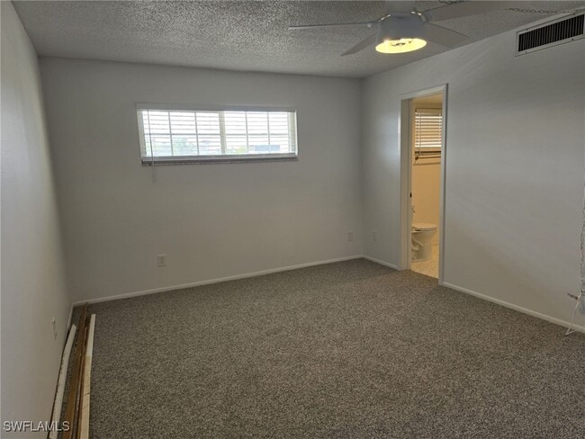property at 13511 Stratford Pl Cir