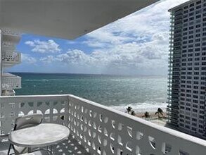 4010 Galt Ocean Dr in Fort Lauderdale, FL - Building Photo - Building Photo