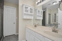 11899 Algonquin Dr photo'