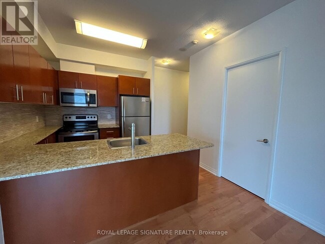 25 Cole St in Toronto, ON - Building Photo - Building Photo