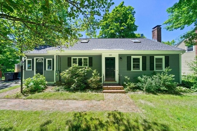property at 118 Prospect St
