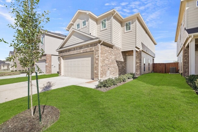 13330 Eagle Island Ln