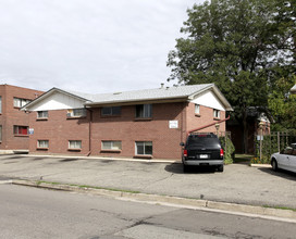 East Yale Apartments in Denver, CO - Building Photo - Building Photo