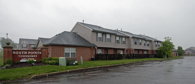 South Pointe Townhomes in Burlington, KY - Building Photo - Building Photo