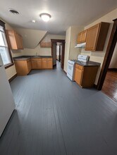 94 Hobart St, Unit 3 in New Haven, CT - Building Photo - Building Photo