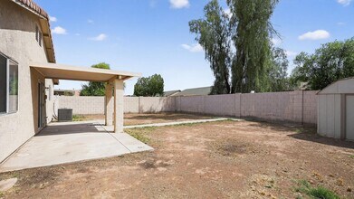 7395 W San Miguel Ave in Glendale, AZ - Building Photo - Building Photo