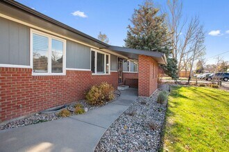 1500 La Reatta Ct in Fort Collins, CO - Building Photo - Building Photo