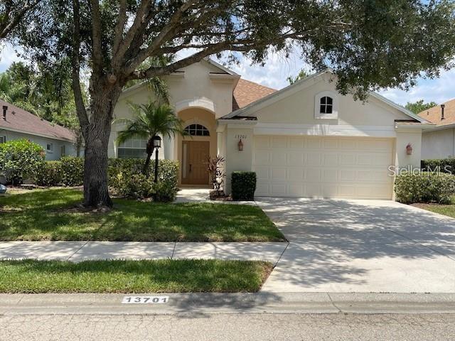 13701 Glossy Ibis Pl in Lakewood Ranch, FL - Building Photo - Building Photo