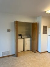 3505-D E Fallon in Bozeman, MT - Building Photo - Building Photo